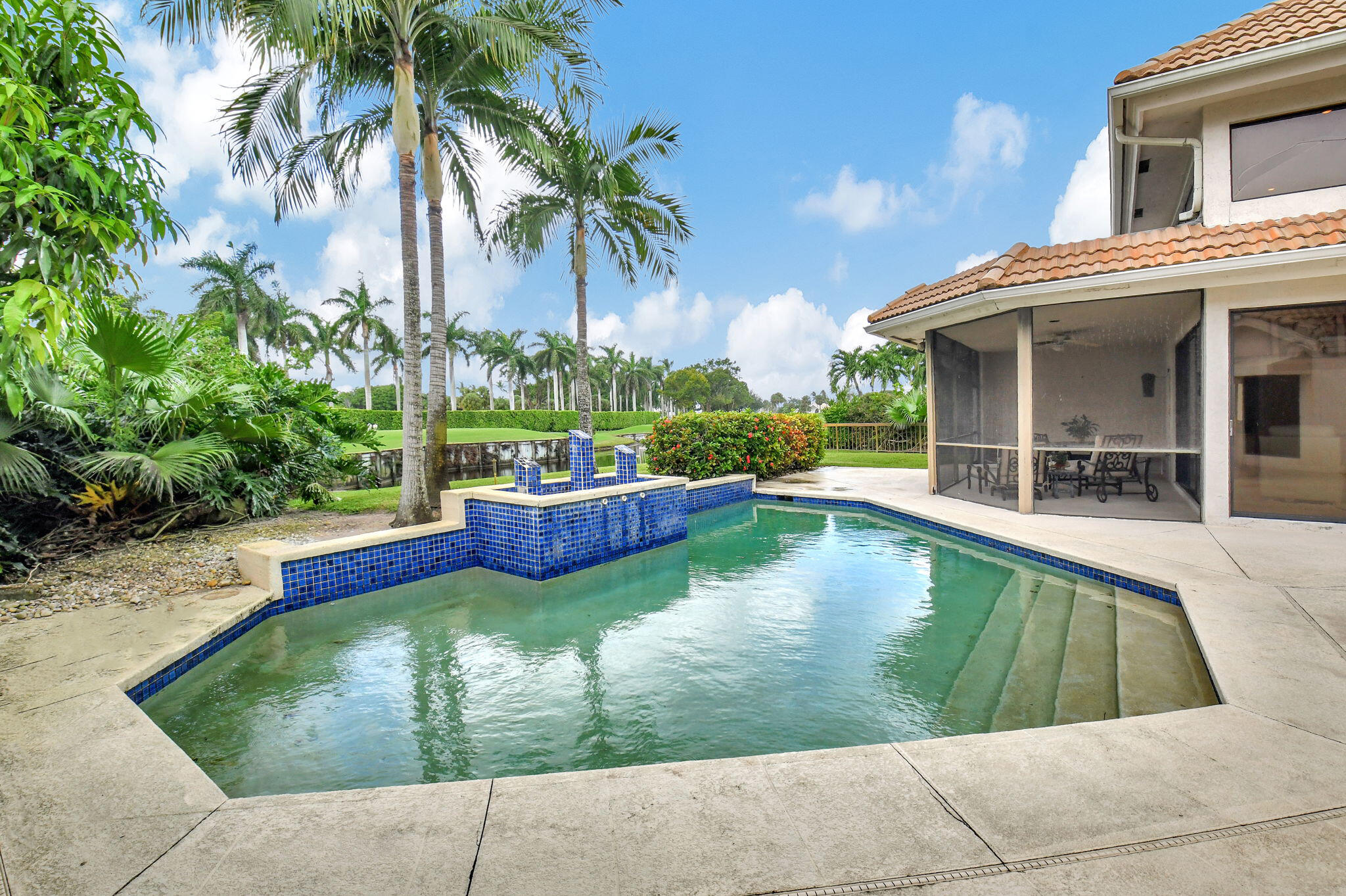 7268 Queenferry Circle
