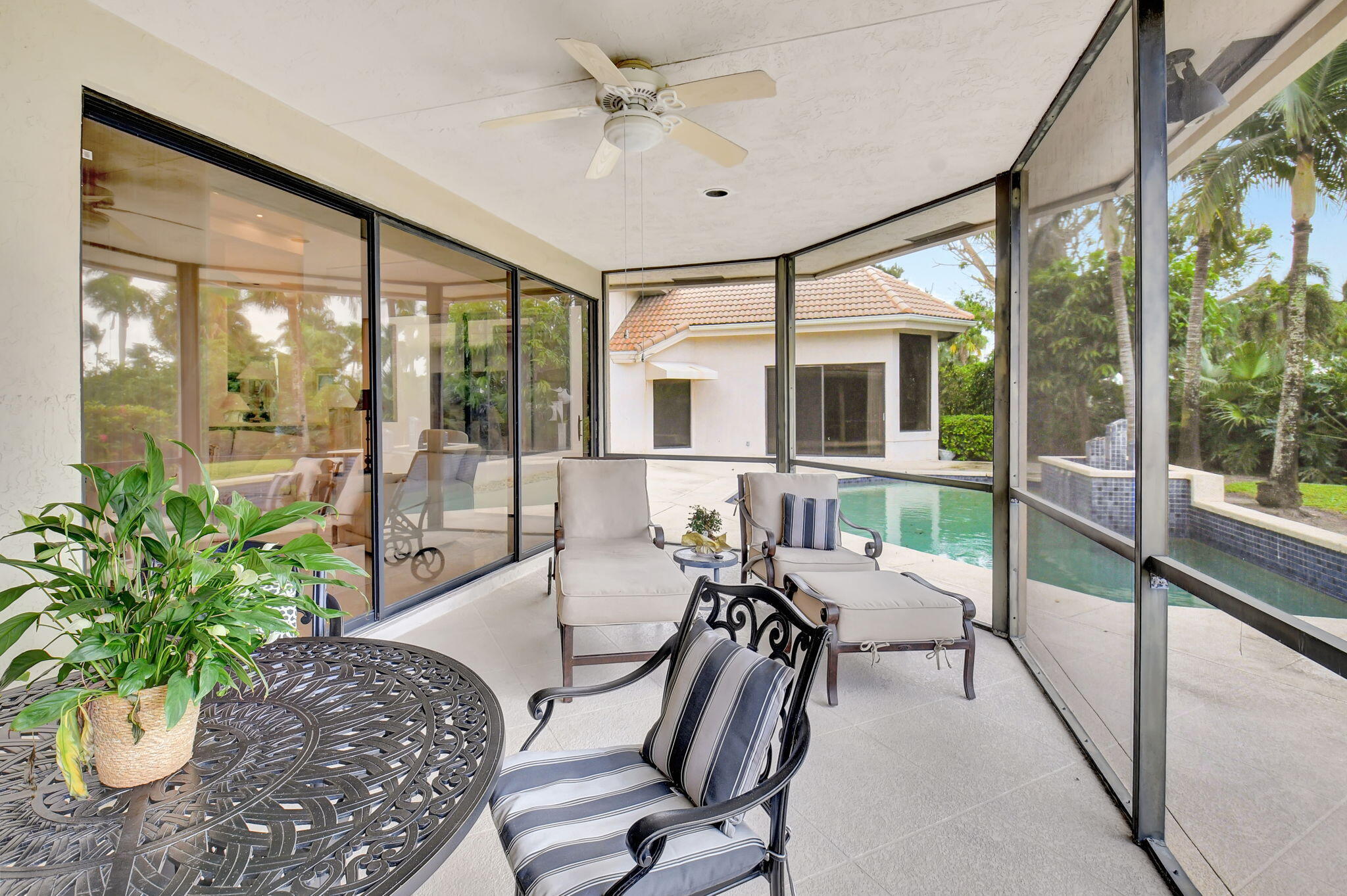 7268 Queenferry Circle