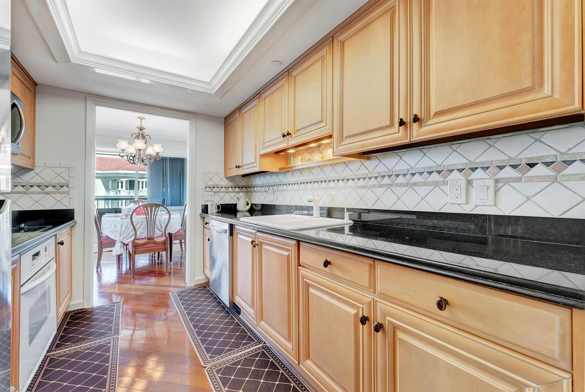 5280 N Ocean Drive 14-D