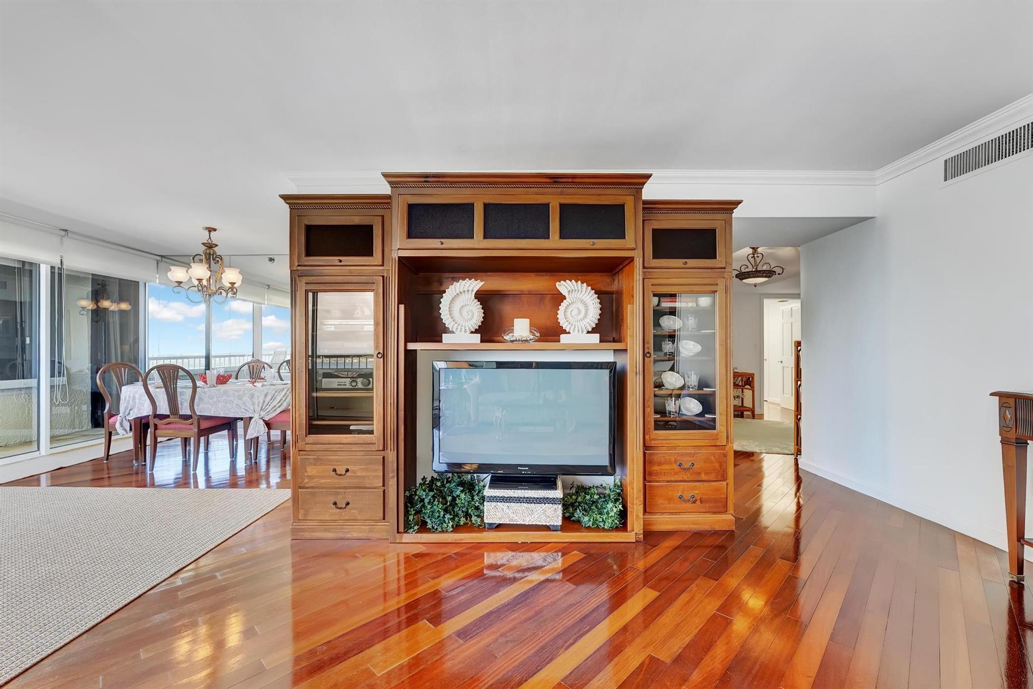 5280 N Ocean Drive 14-D