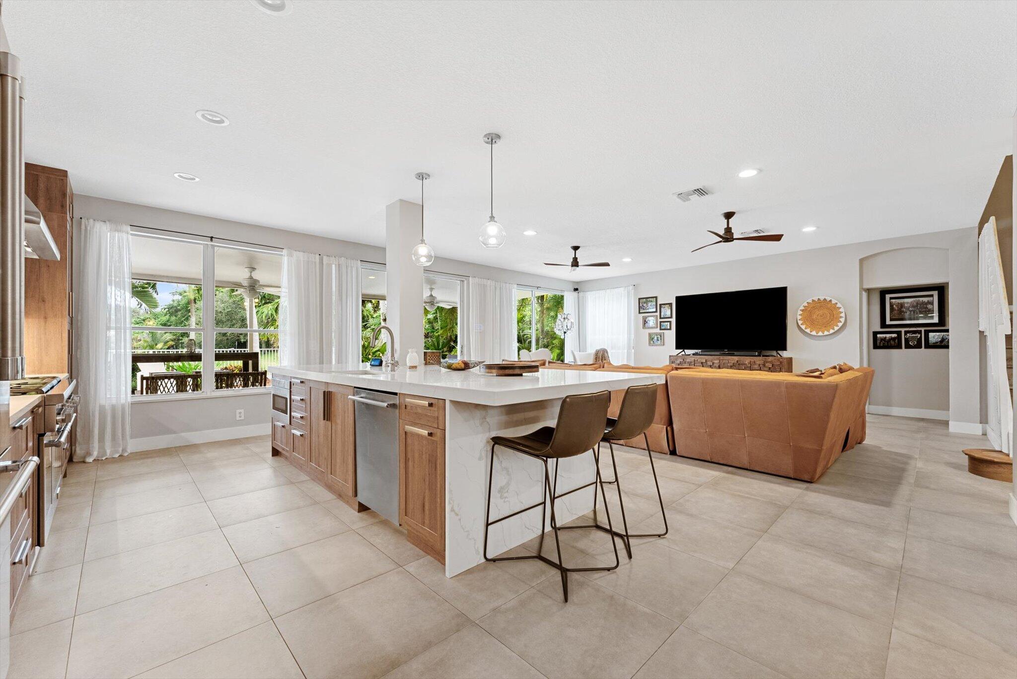 4487 NW 42nd Terrace