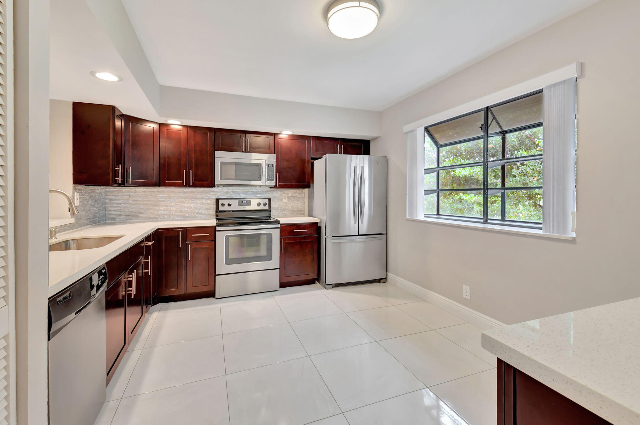 7846 La Mirada Drive 11