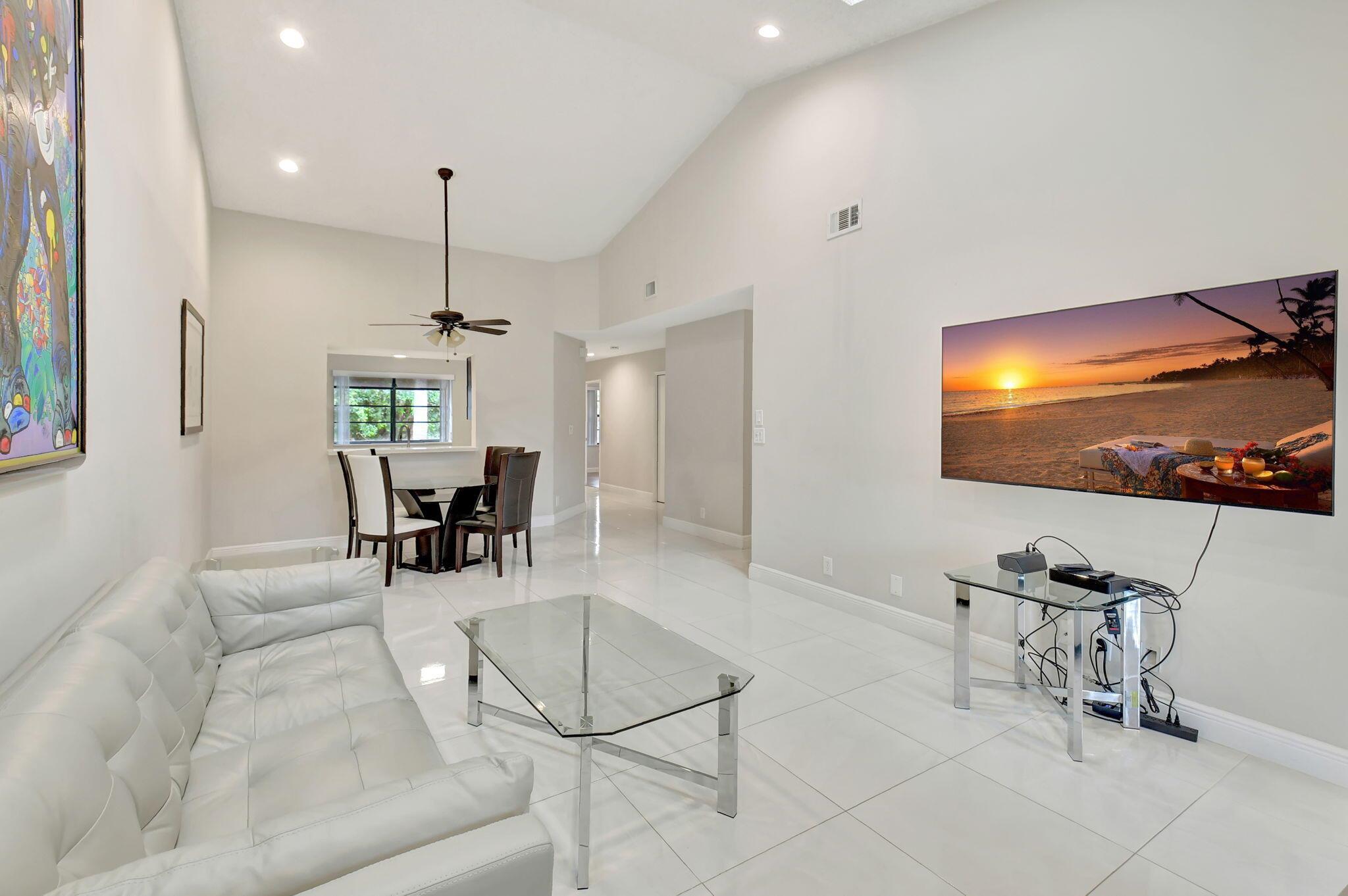 7846 La Mirada Drive 11