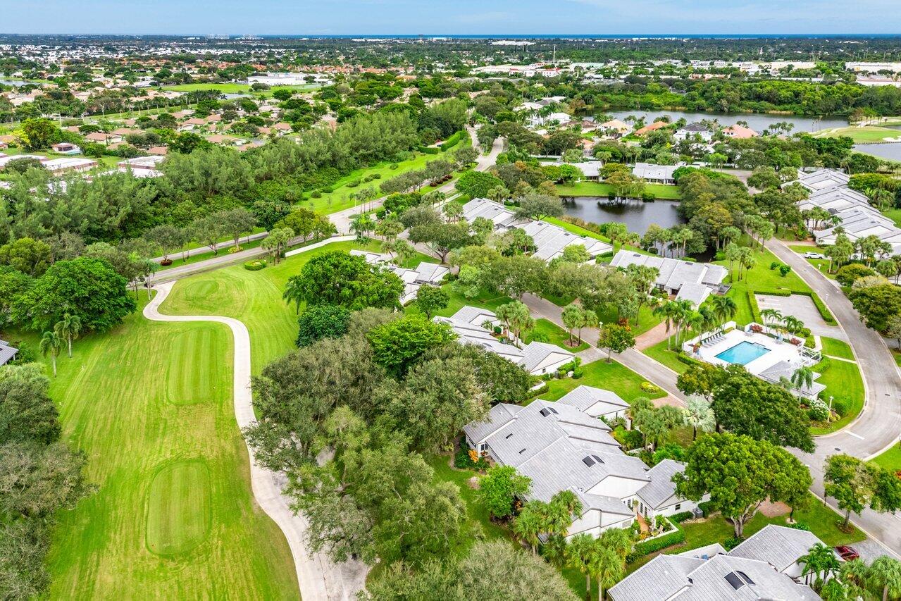 7 Clubhouse Lane