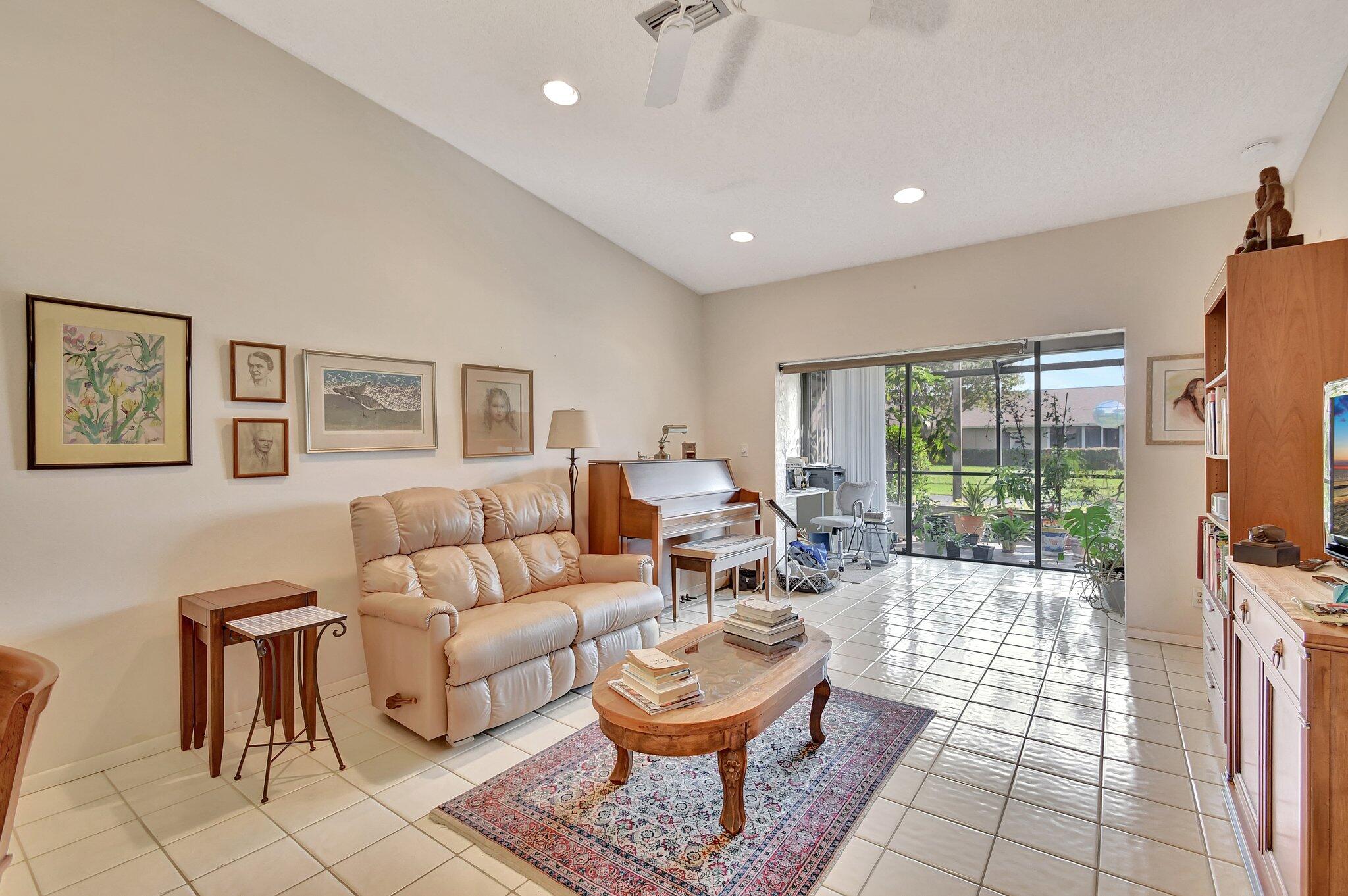 18818 Schooner Drive 11-D, Boca Raton Unit: 11-D
