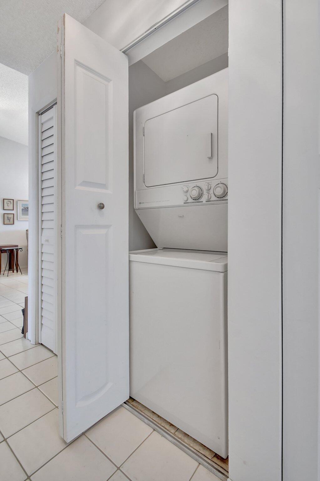 18818 Schooner Drive 11-D, Boca Raton Unit: 11-D