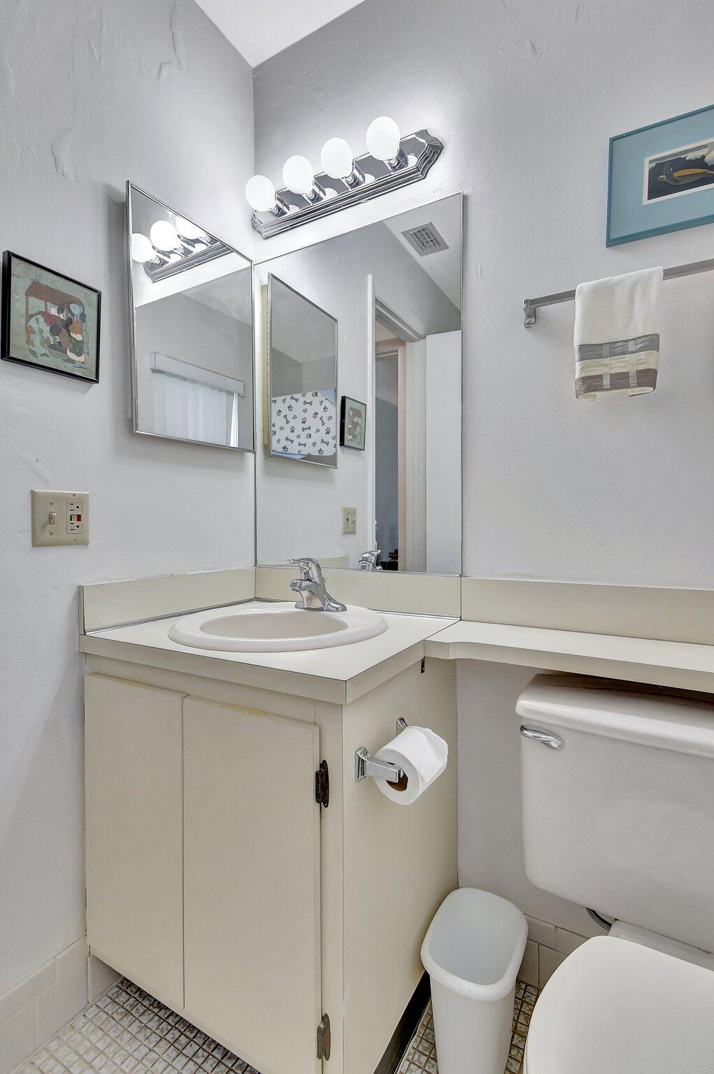 18818 Schooner Drive 11-D, Boca Raton Unit: 11-D