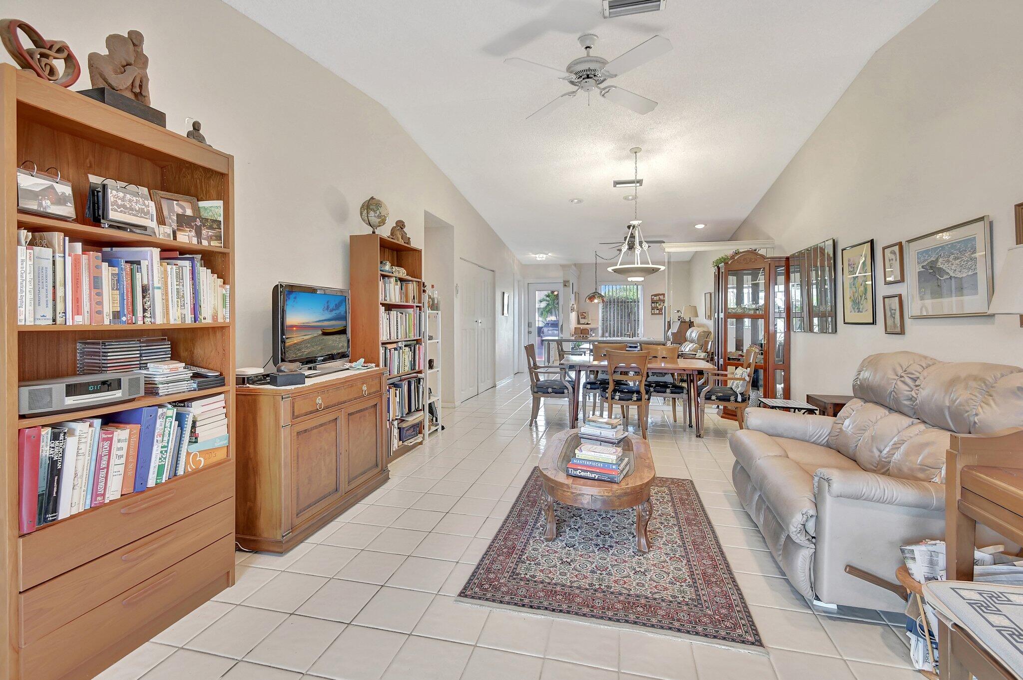 18818 Schooner Drive 11-D, Boca Raton Unit: 11-D