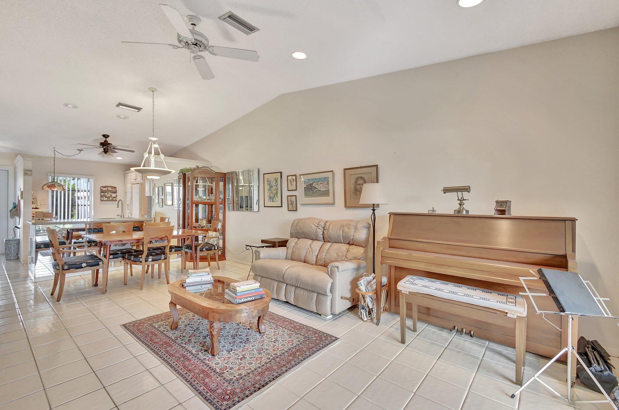 18818 Schooner Drive 11-D, Boca Raton Unit: 11-D