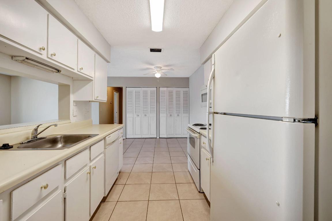 4104 NW Cinnamon Tree Circle, Jensen Beach