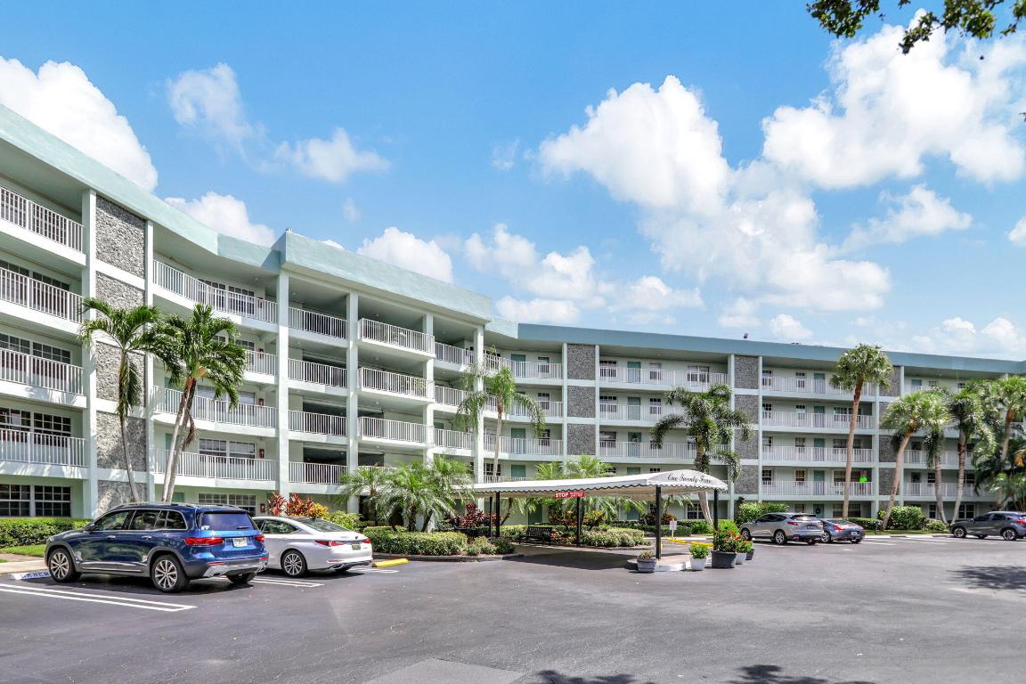 806 Cypress Grove Lane 202, Pompano Beach Unit: 202