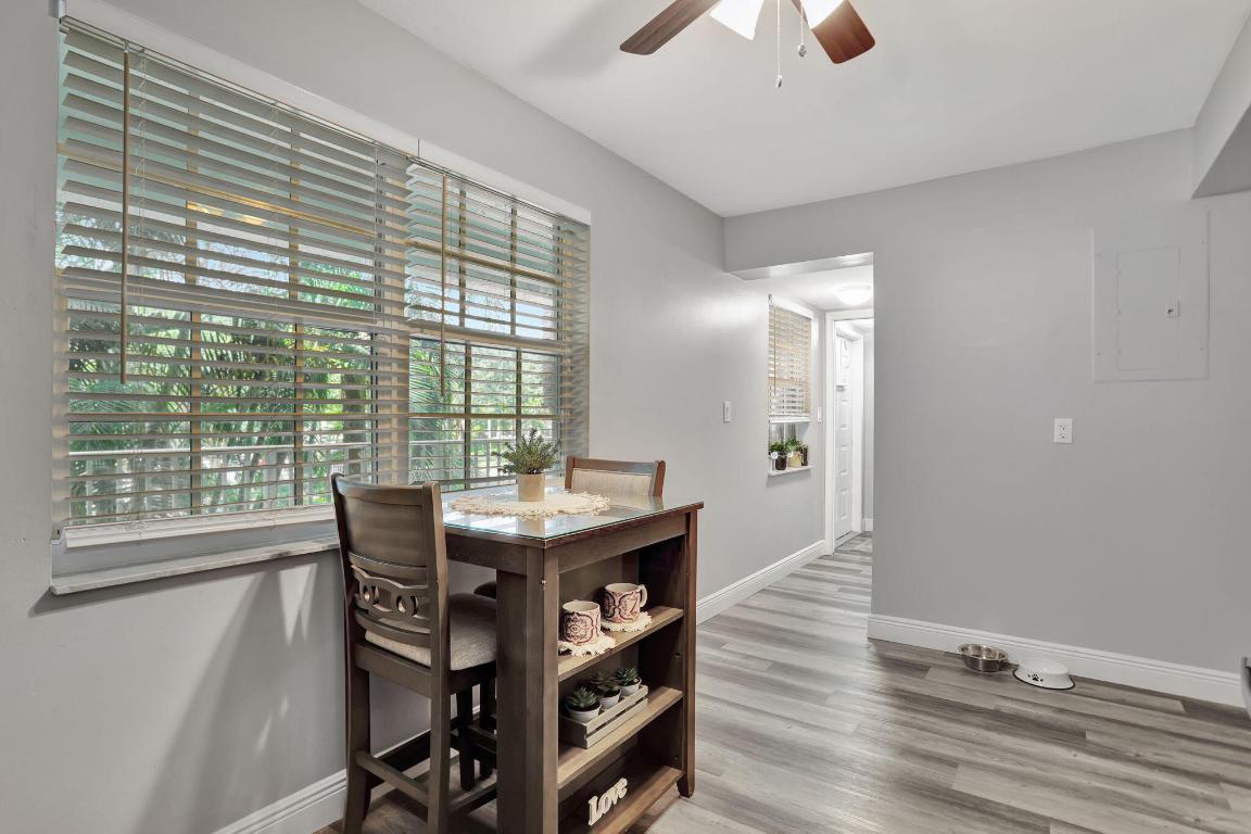 806 Cypress Grove Lane 202, Pompano Beach Unit: 202