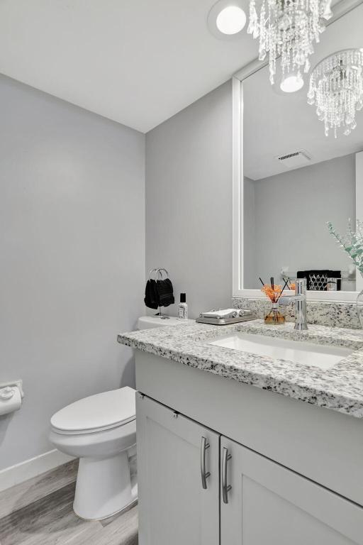 806 Cypress Grove Lane 202, Pompano Beach Unit: 202