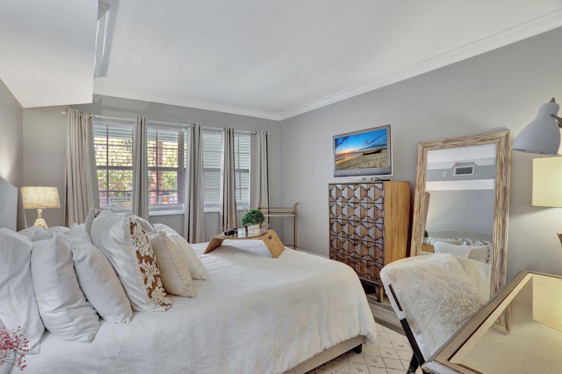 806 Cypress Grove Lane 202, Pompano Beach Unit: 202