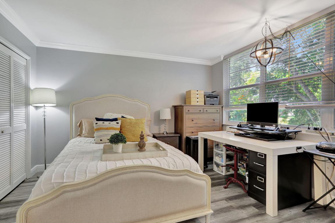 806 Cypress Grove Lane 202, Pompano Beach Unit: 202