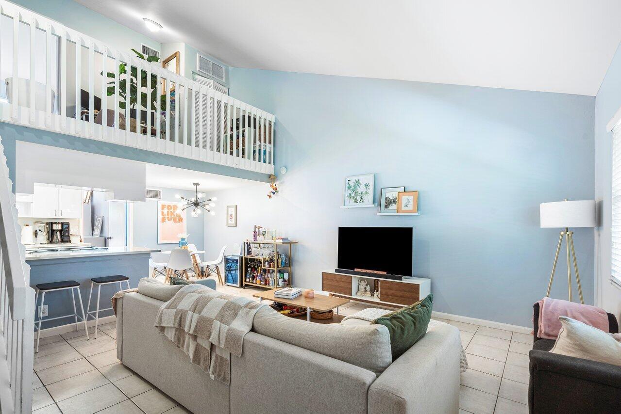 1455 Holly Heights Drive 46