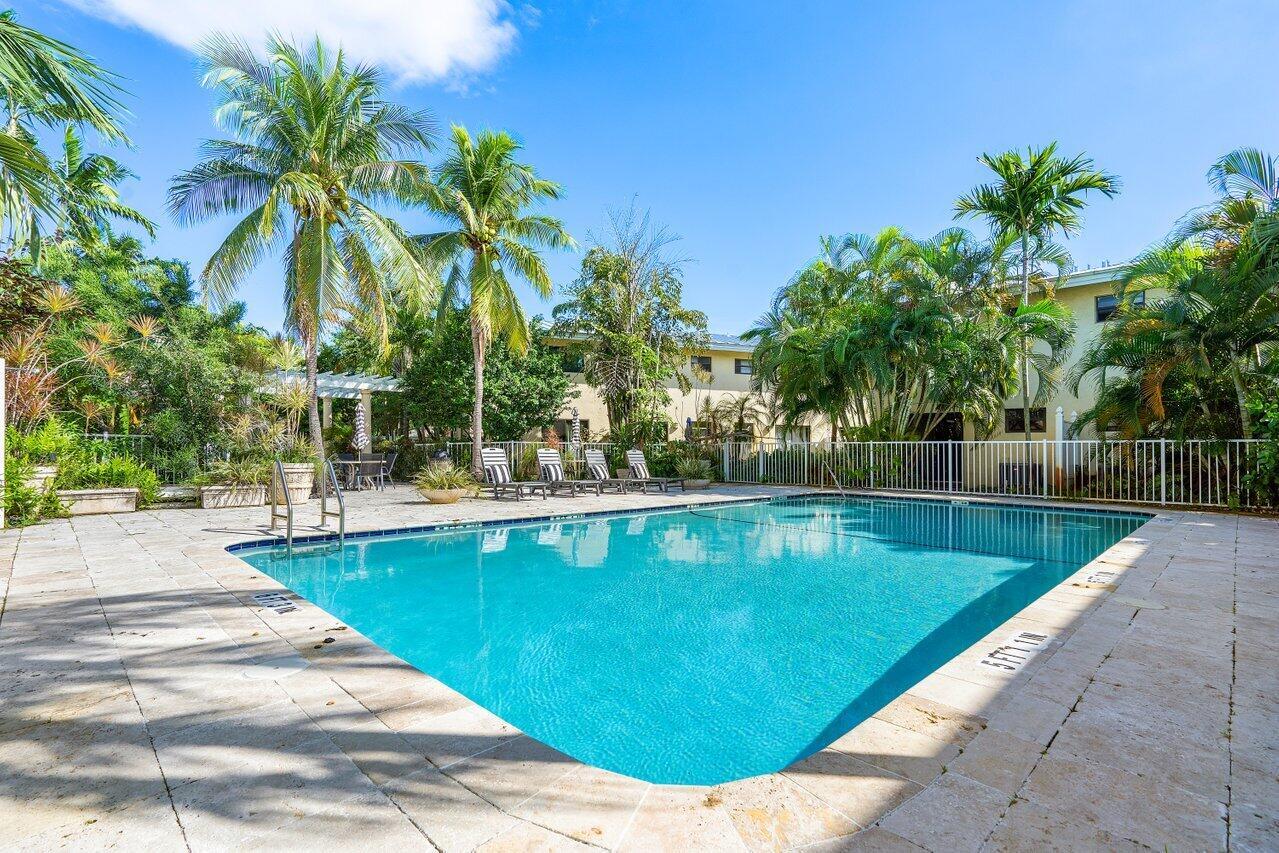 1455 Holly Heights Drive 46