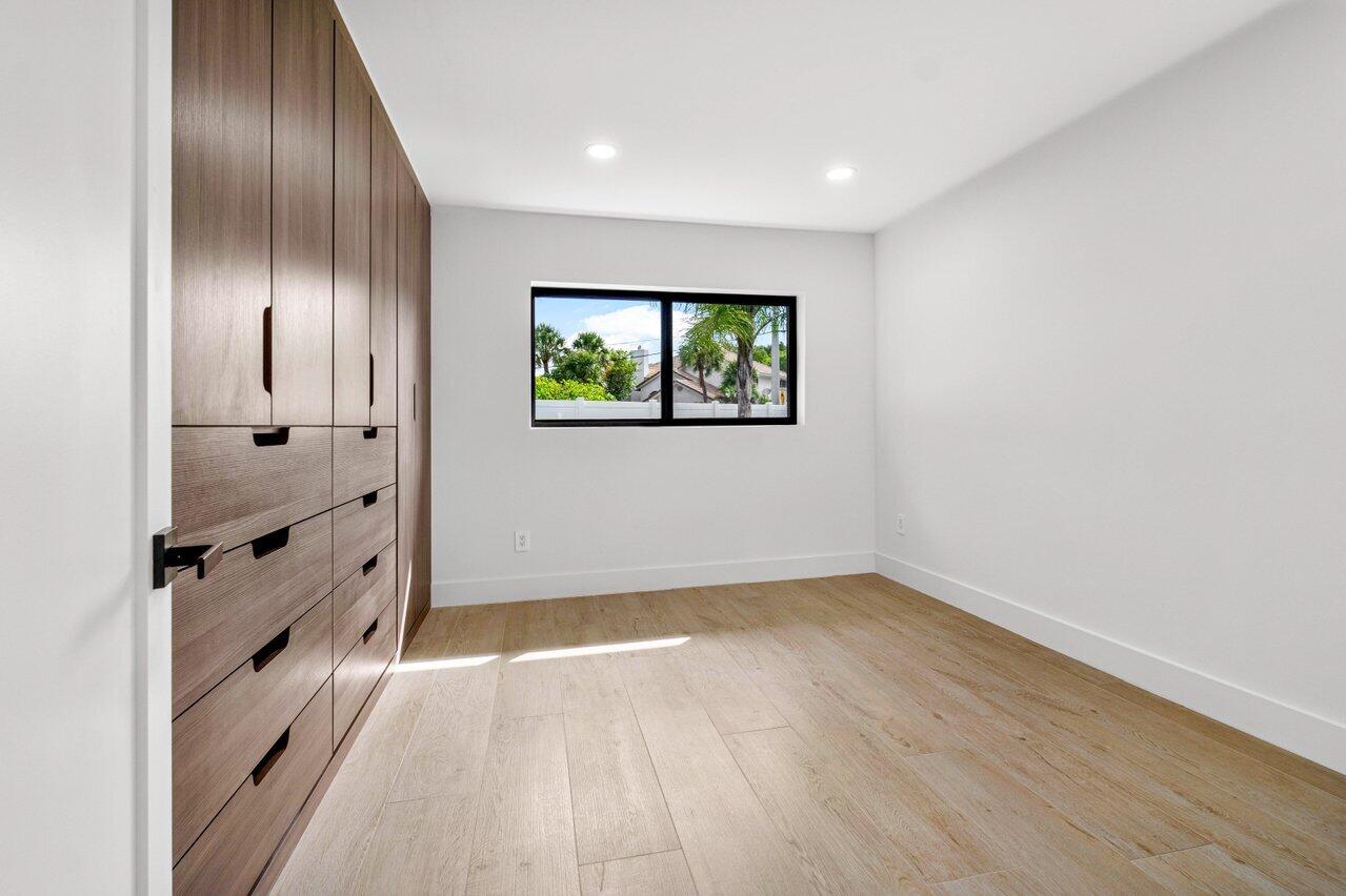 5201 NE 30th Terrace, Lighthouse Point