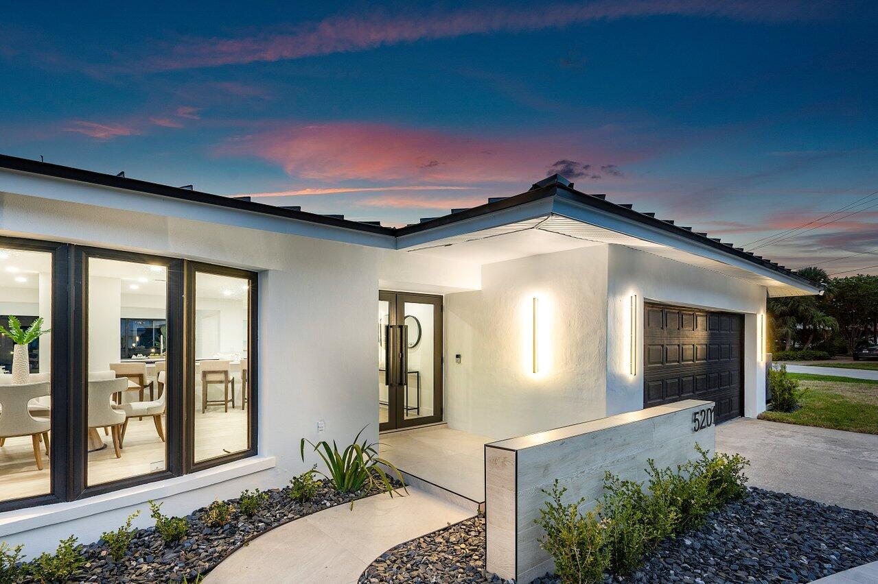 5201 NE 30th Terrace, Lighthouse Point