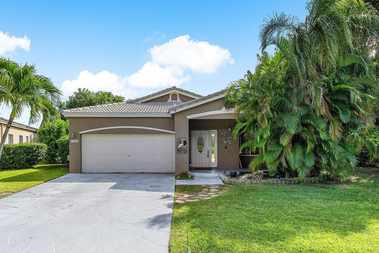 1482 SW 45th Way