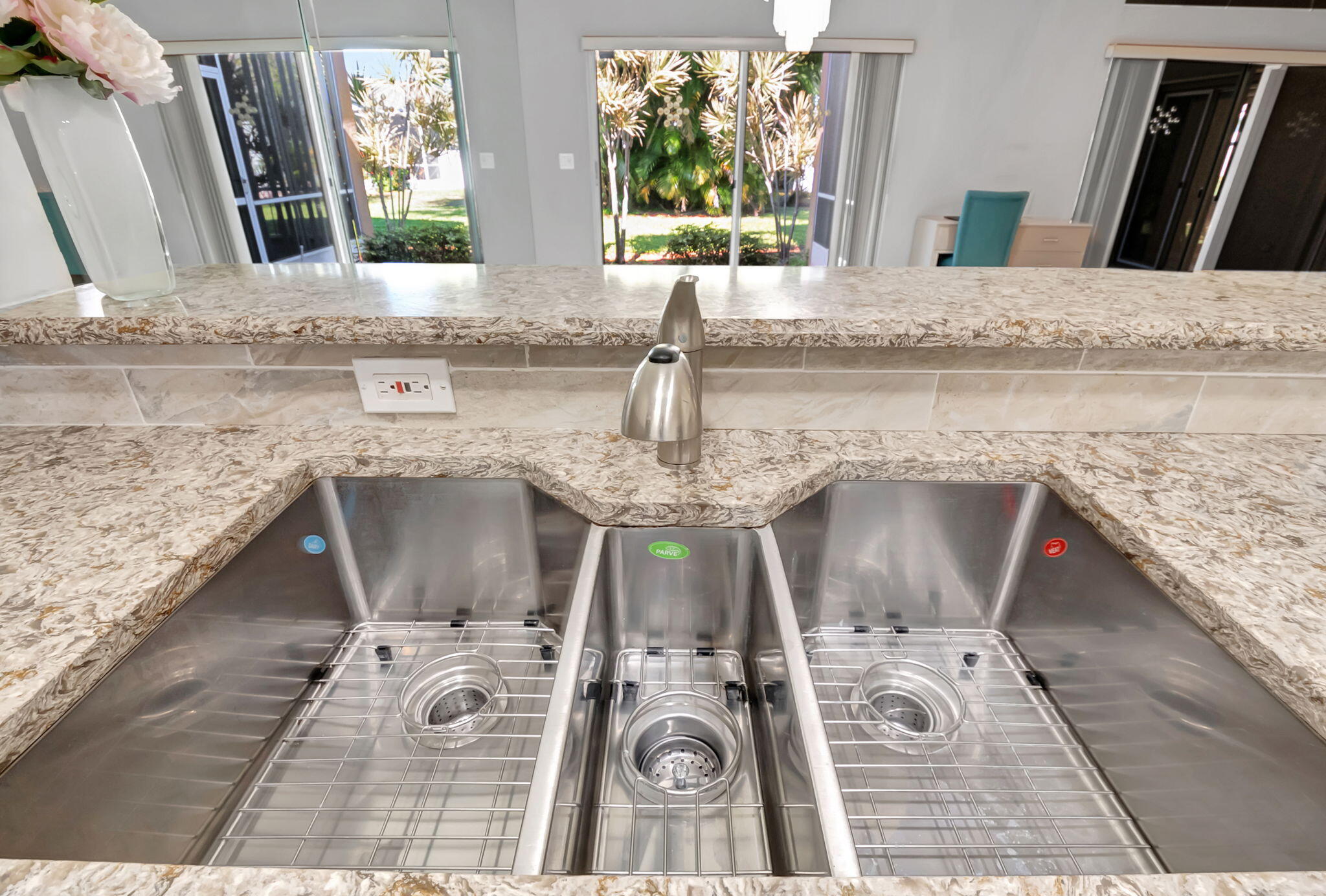 10921 Royal Caribbean Circle