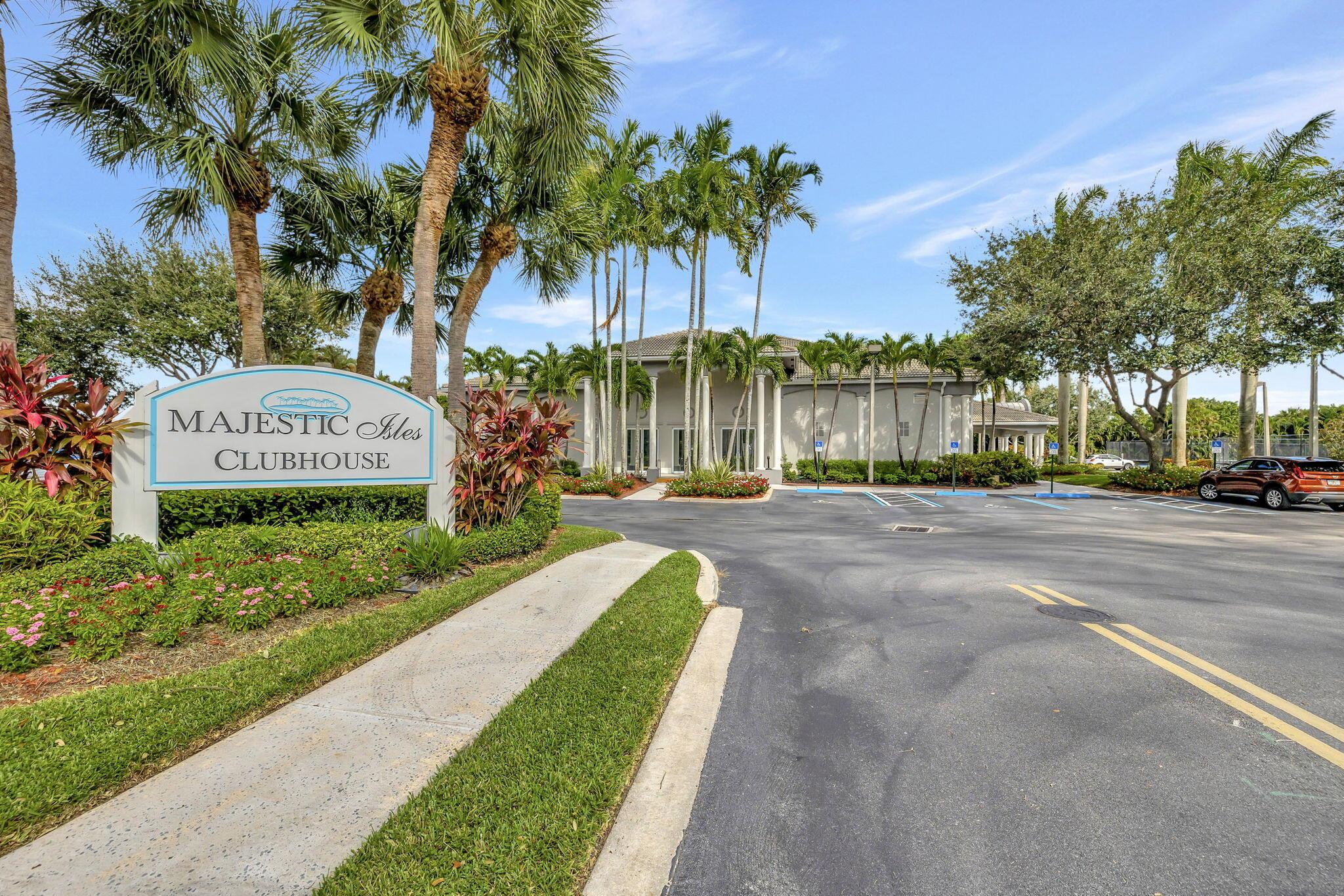 10921 Royal Caribbean Circle