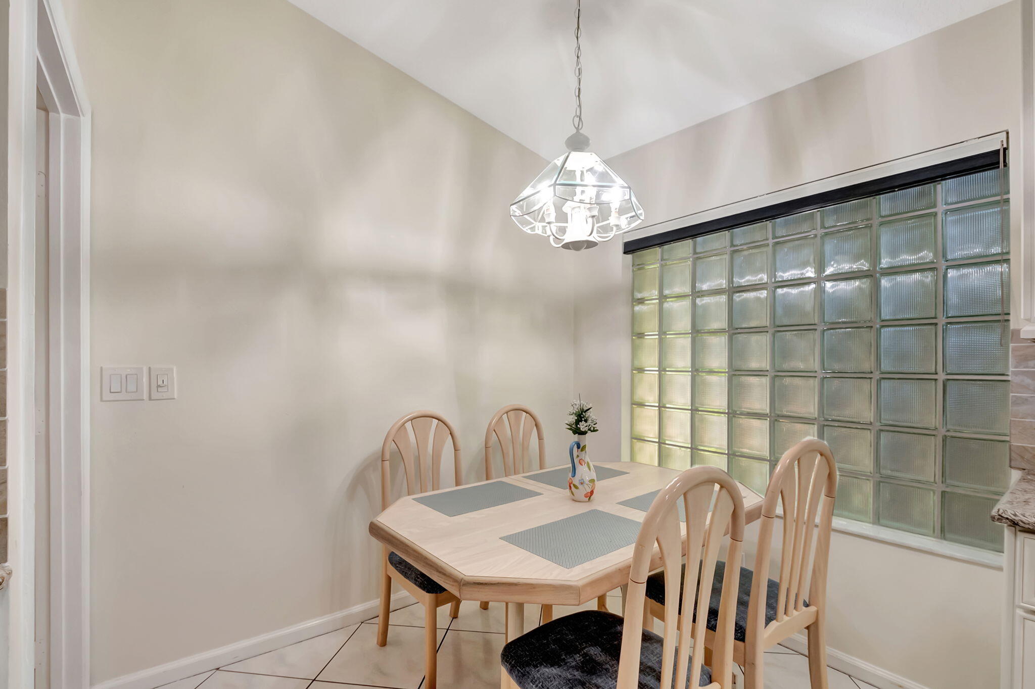 10921 Royal Caribbean Circle