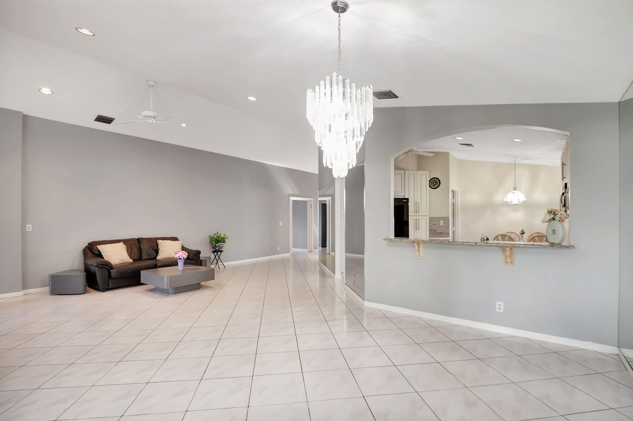 10921 Royal Caribbean Circle