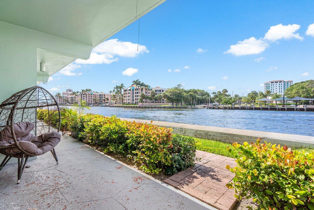 65 SE Spanish Trail 1040, Boca Raton Unit: 1040