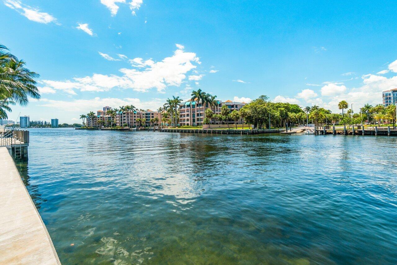 65 SE Spanish Trail 1040, Boca Raton Unit: 1040