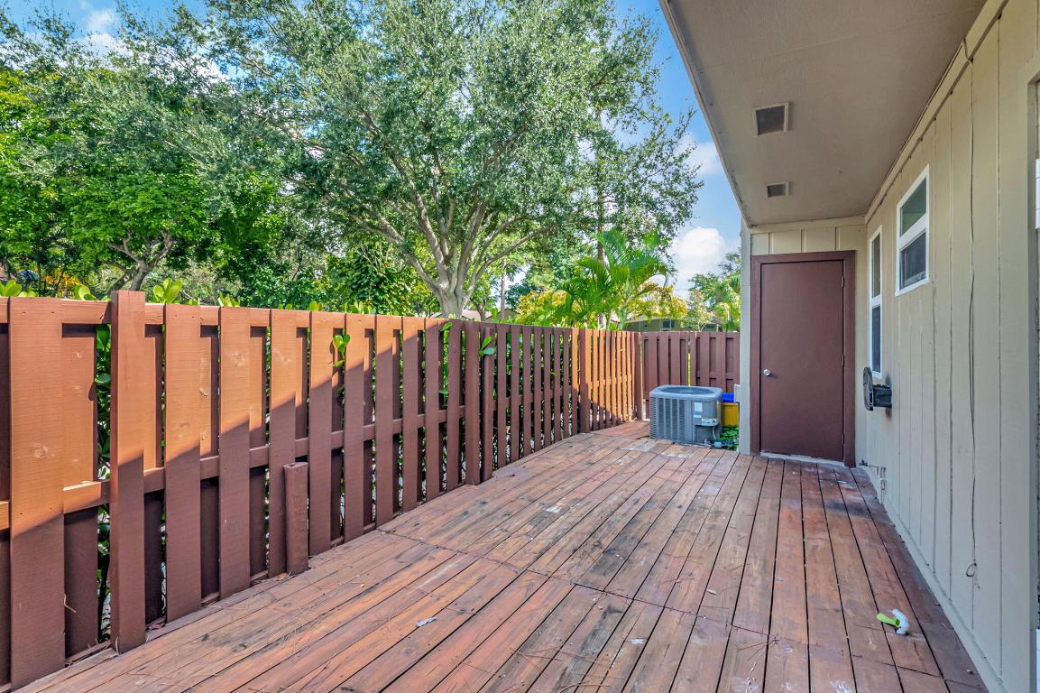 22589 Vistawood Way, Boca Raton