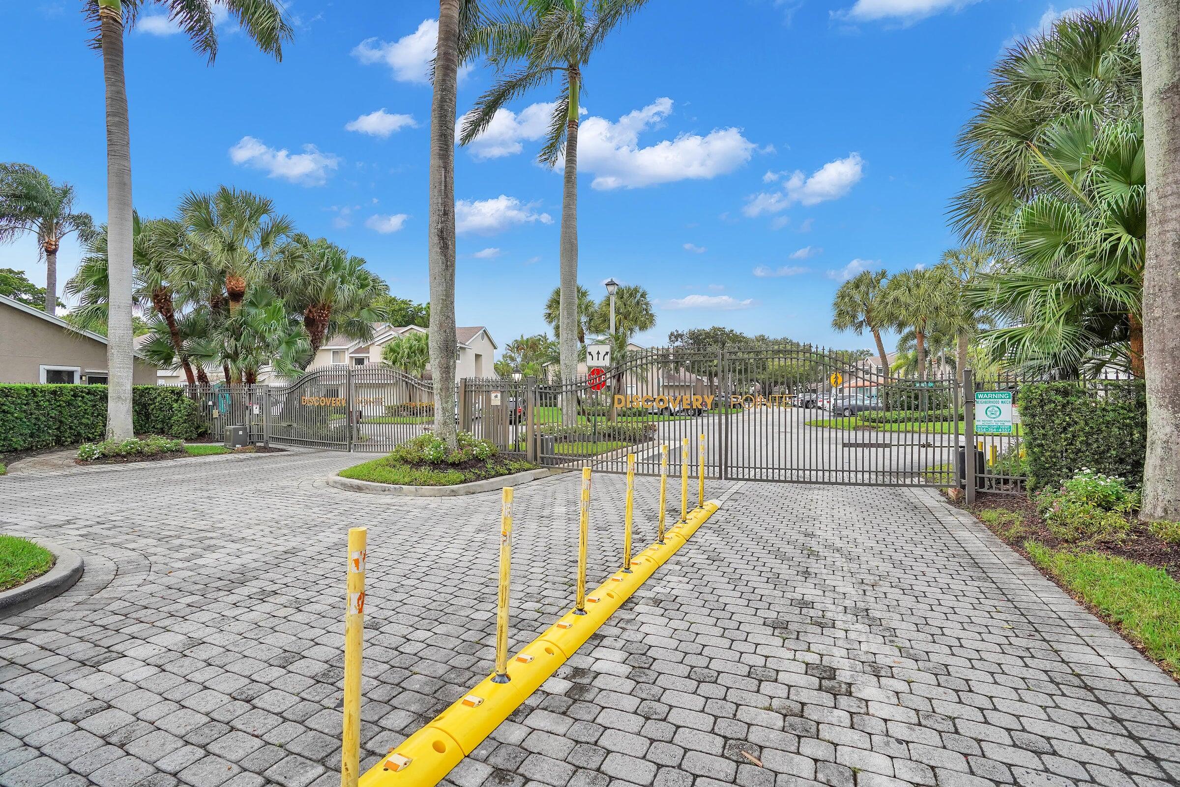 1889 Discovery Way, Deerfield Beach
