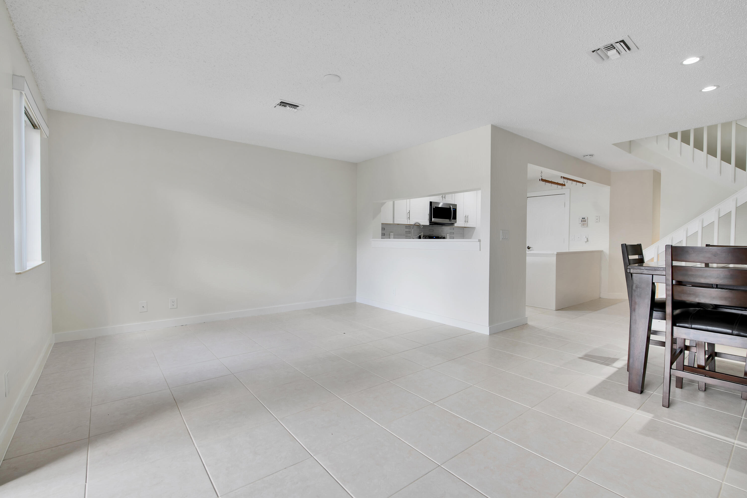 1889 Discovery Way, Deerfield Beach