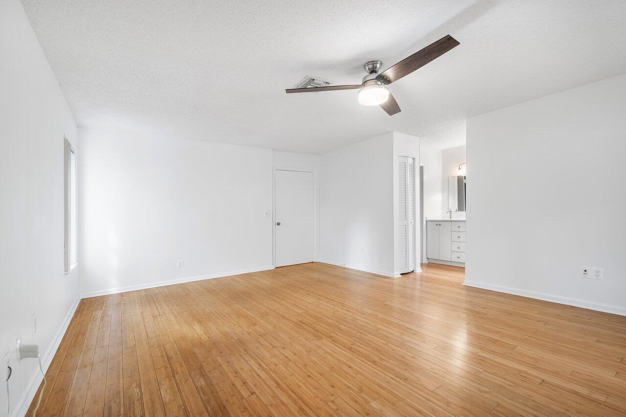 2423 NW Timbercreek Circle NW, Boca Raton