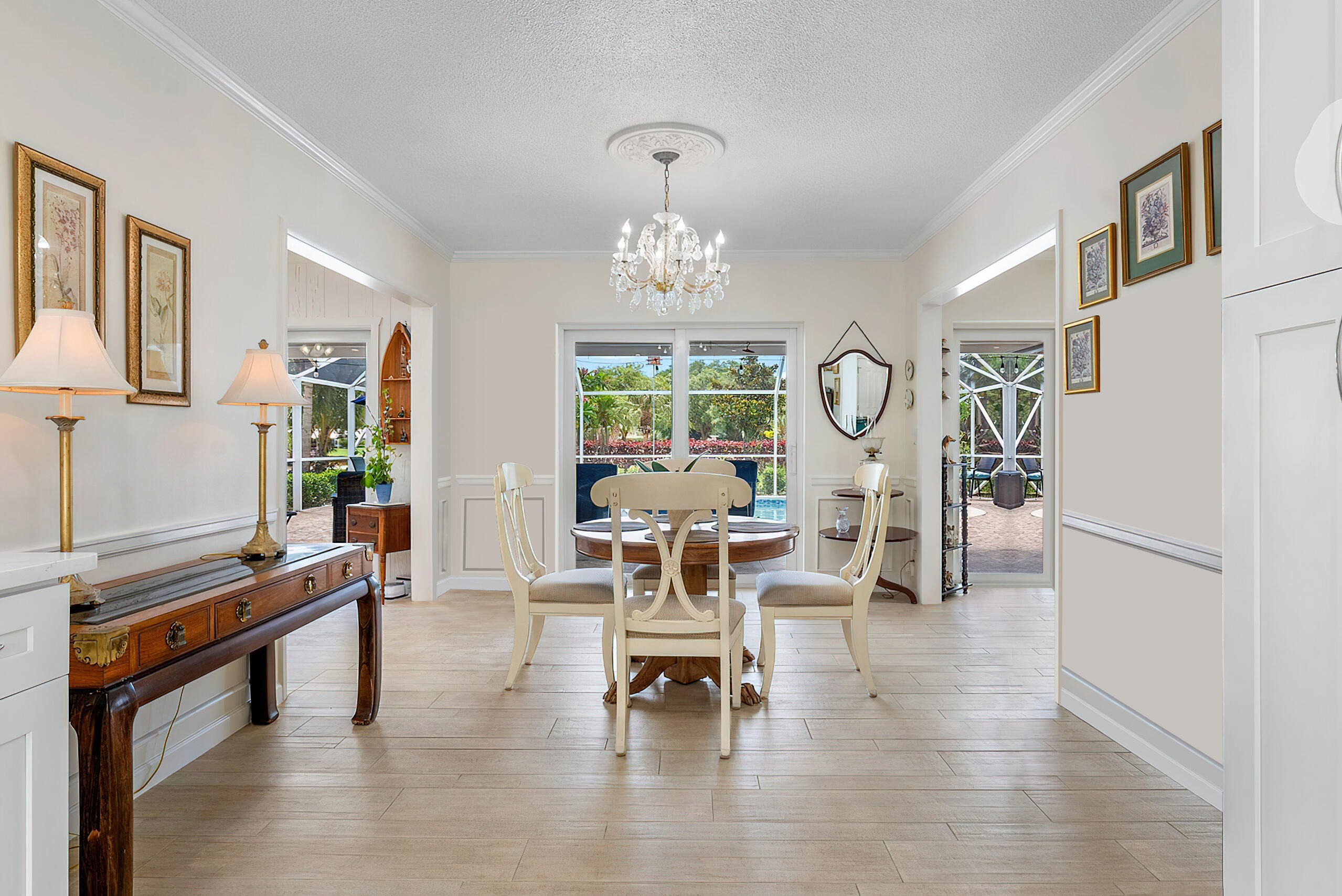 400 S Country Club Drive, Atlantis