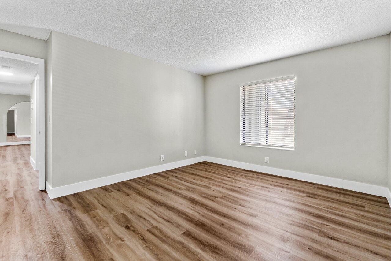 711 Sunny Pine Way E2, Greenacres Unit: E2