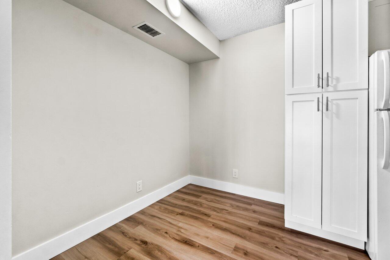 711 Sunny Pine Way E2, Greenacres Unit: E2