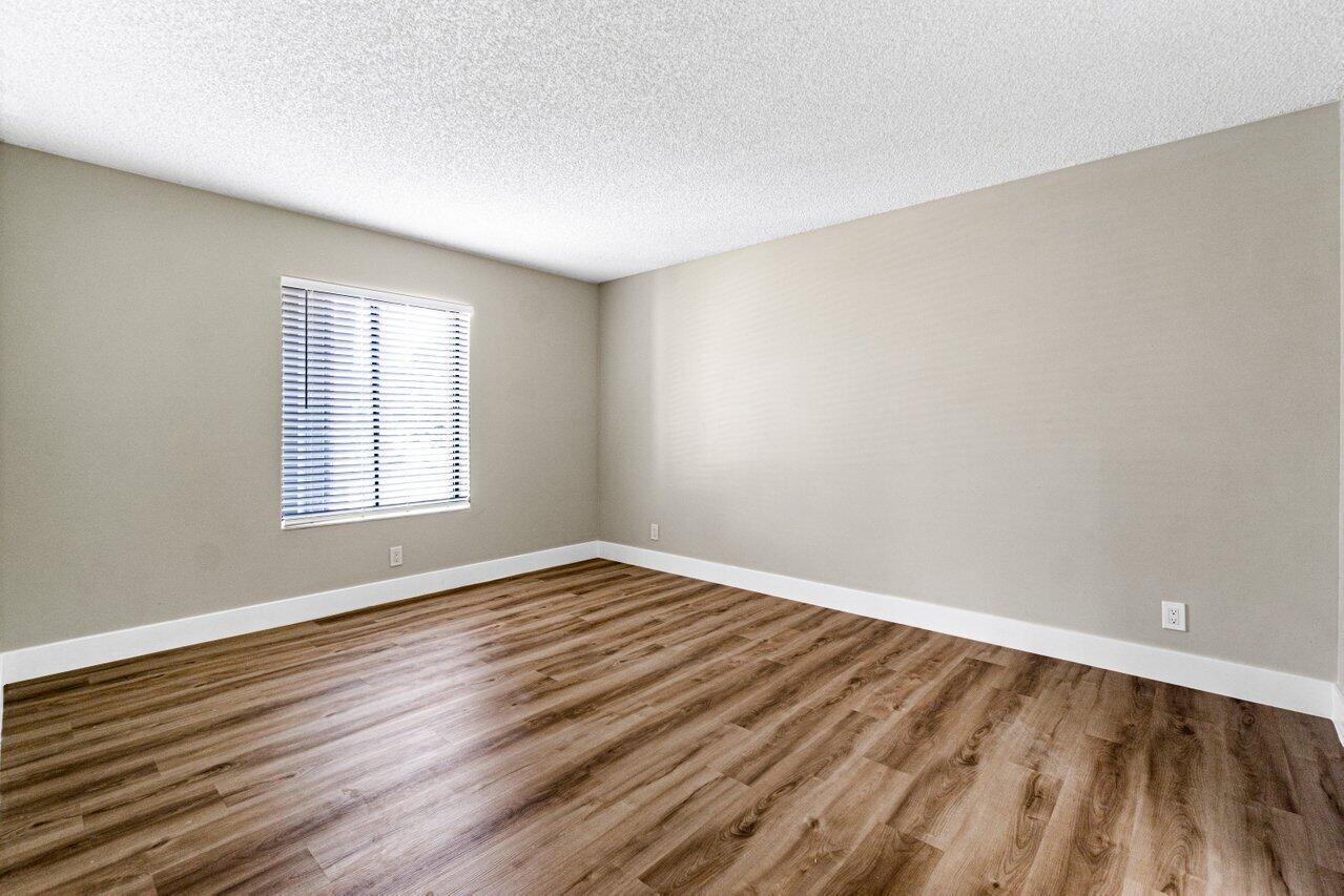 711 Sunny Pine Way E2, Greenacres Unit: E2