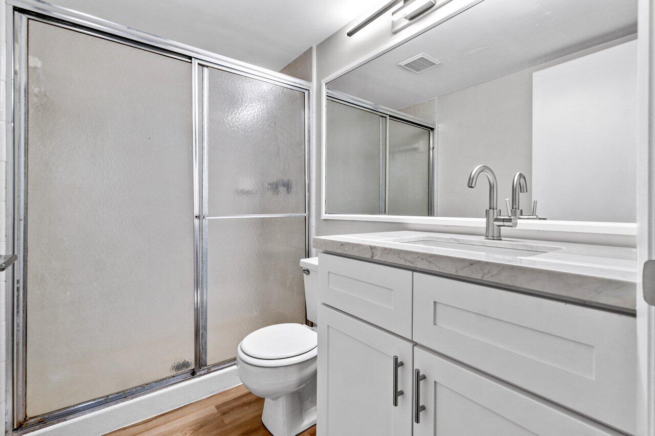 711 Sunny Pine Way E2, Greenacres Unit: E2