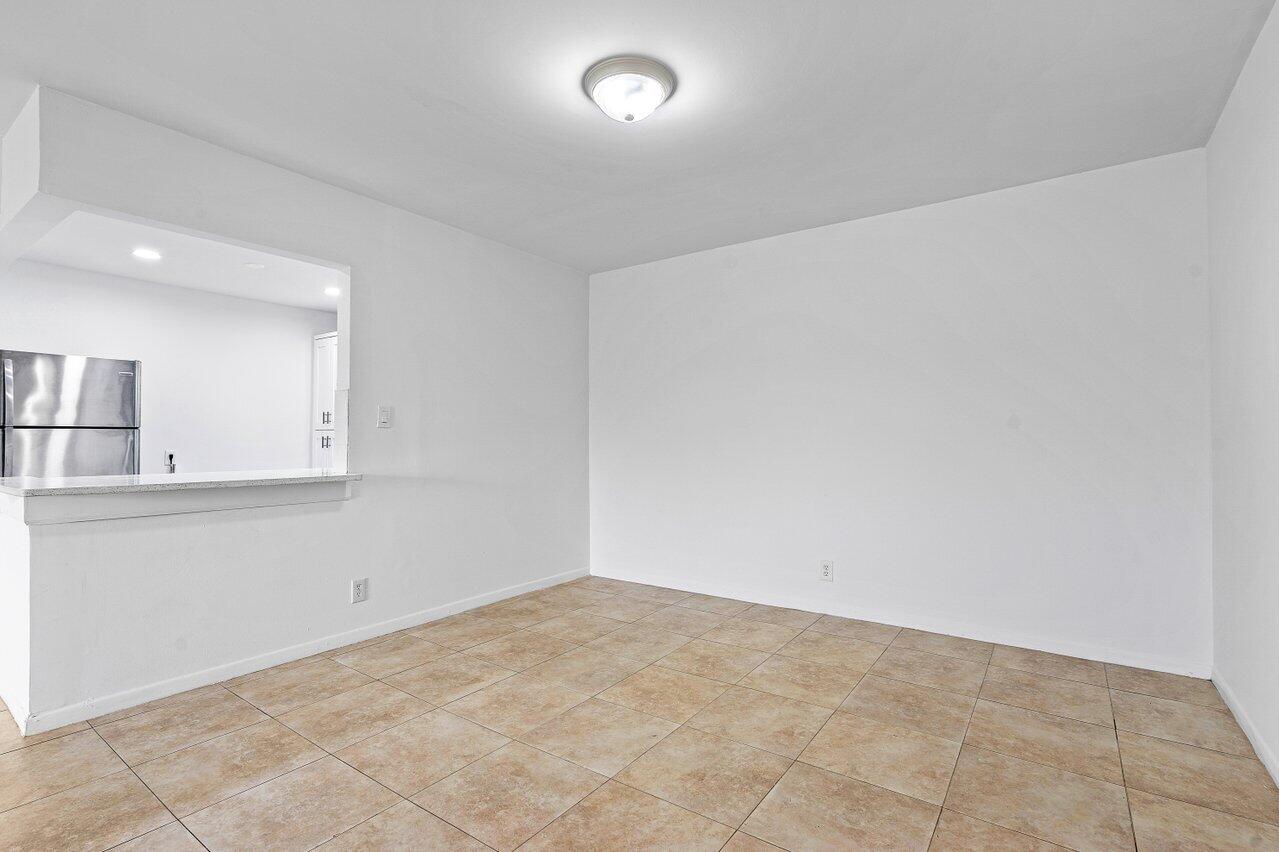 22725 SW 66th Avenue 204