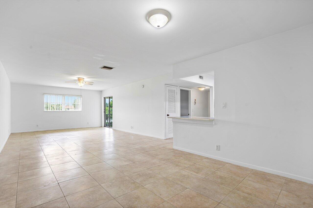 22725 SW 66th Avenue 204