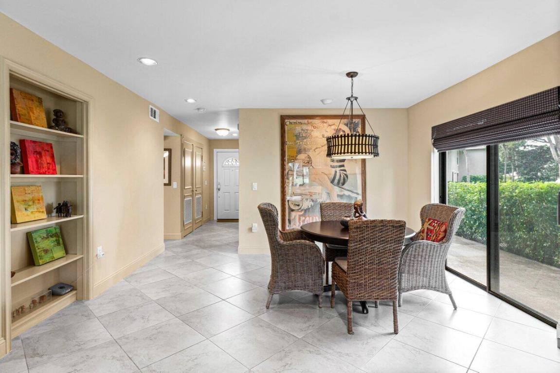 50 Stratford Lane W A