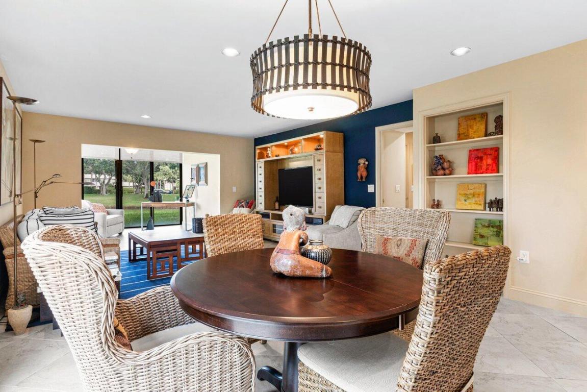 50 Stratford Lane W A