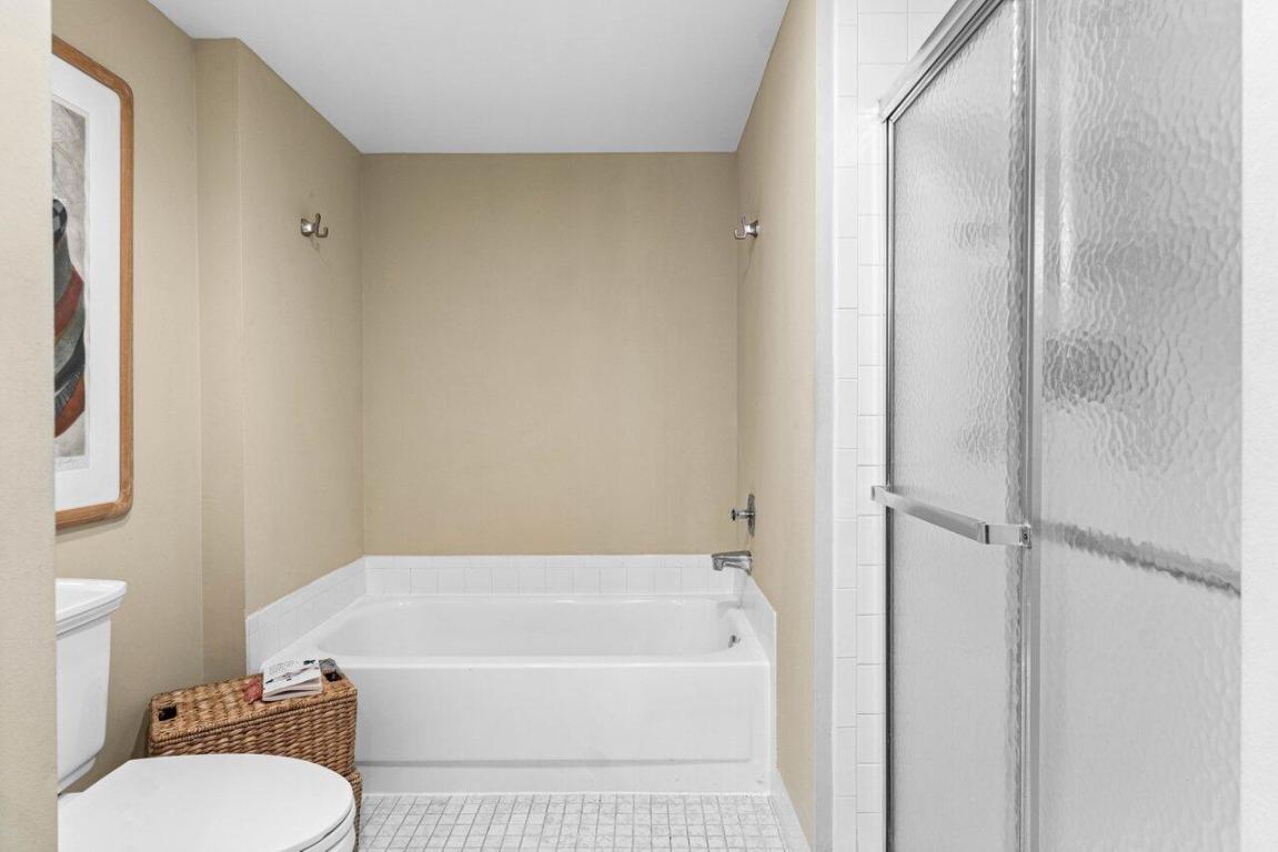 50 Stratford Lane W A