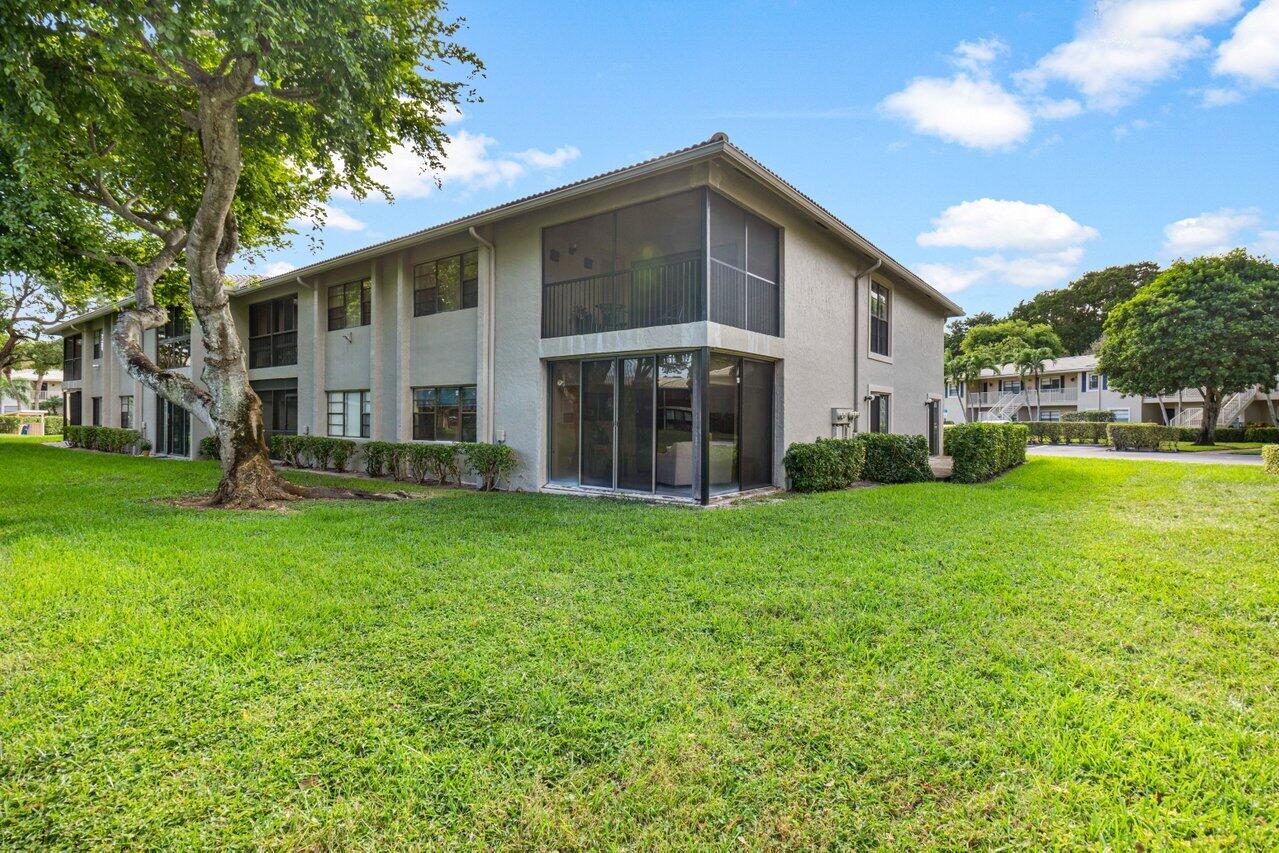 50 Stratford Lane W A