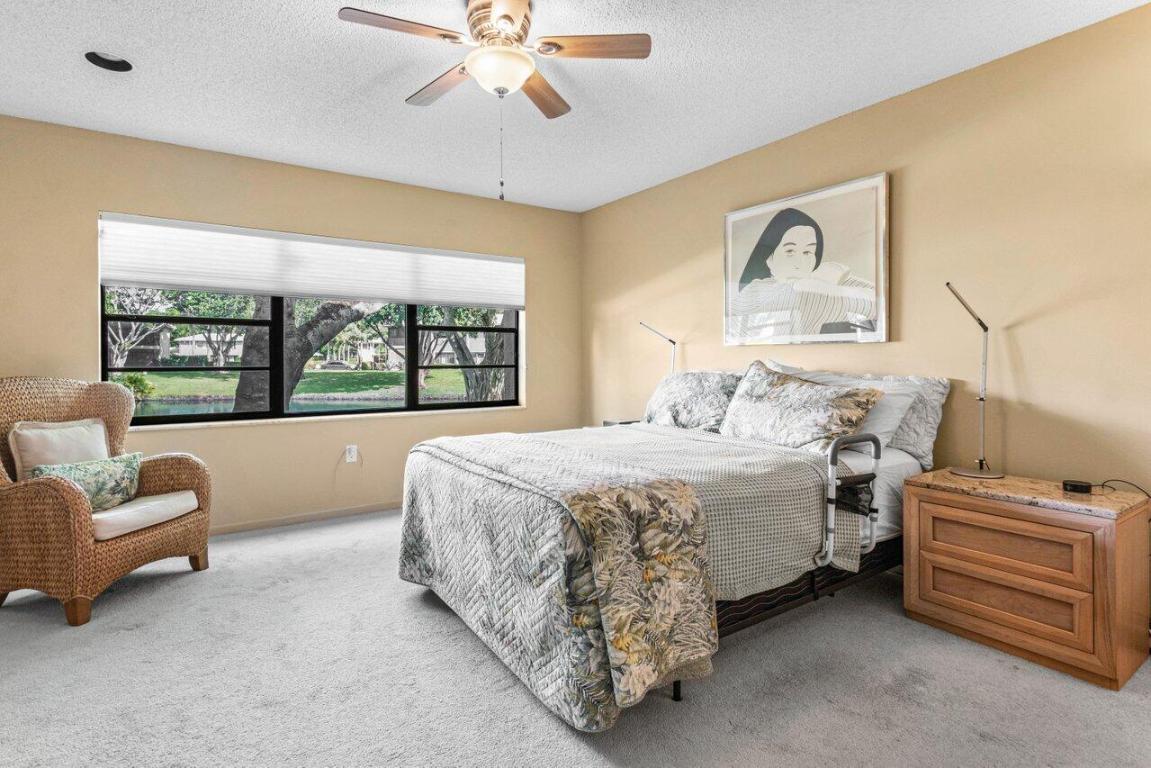 50 Stratford Lane W A