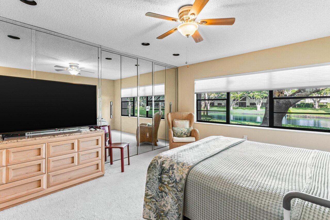 50 Stratford Lane W A