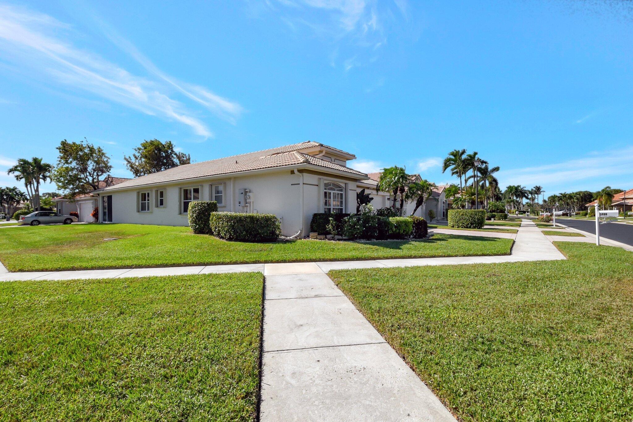 5946 Royal Isles Boulevard
