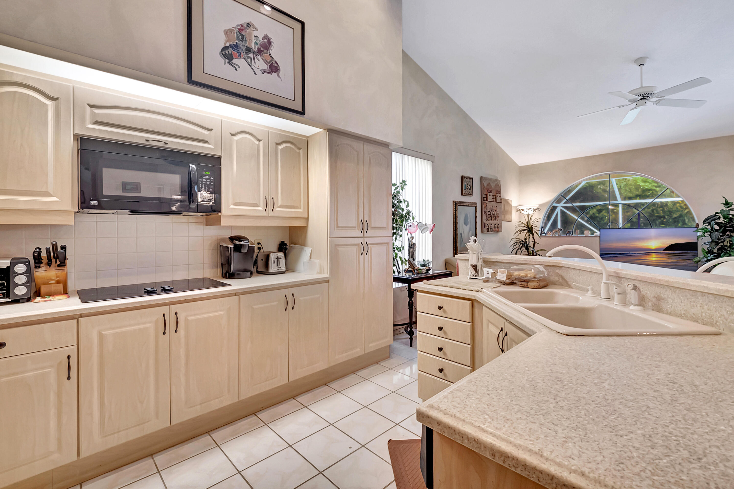 7924 Dorchester Road