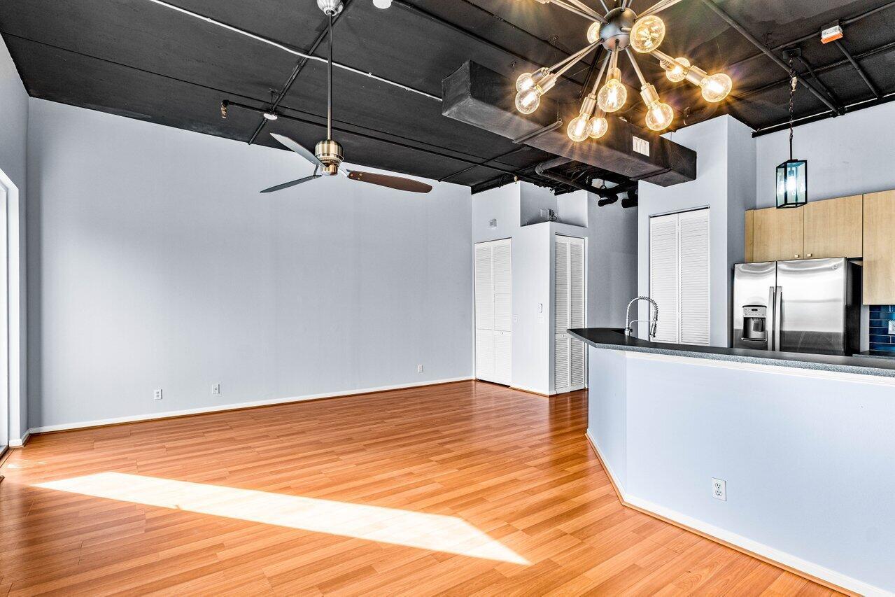 401 W Atlantic Avenue L 012